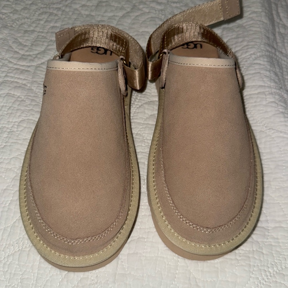 Ugg clogs